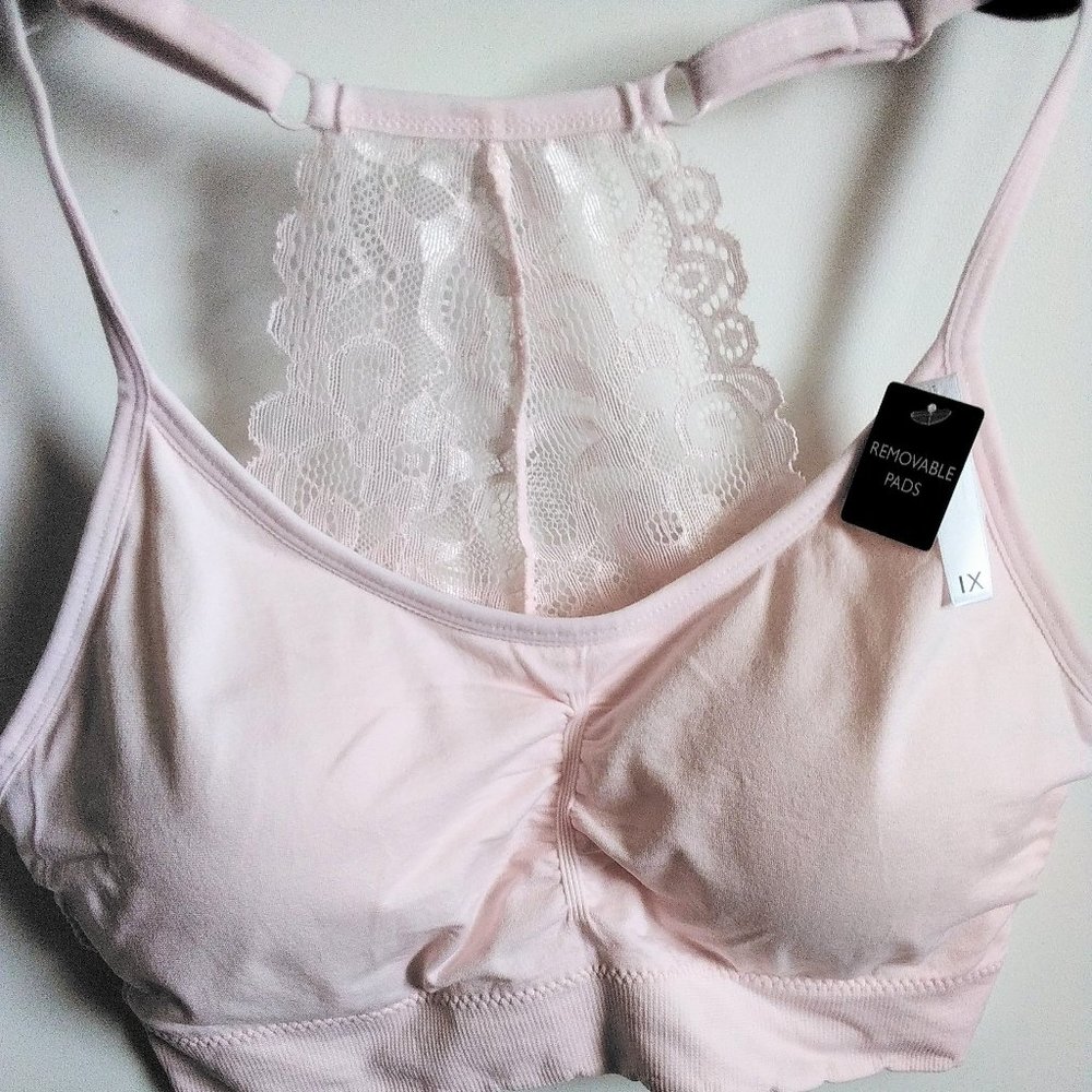 Laura Ashley Adjustable Lace Back Bralette w/ Removable Pads, Black, Women Large